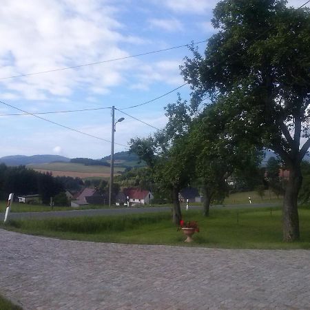 Appartement -Am Fuss Zum Zittauer Gebirge- à Hainewalde Extérieur photo